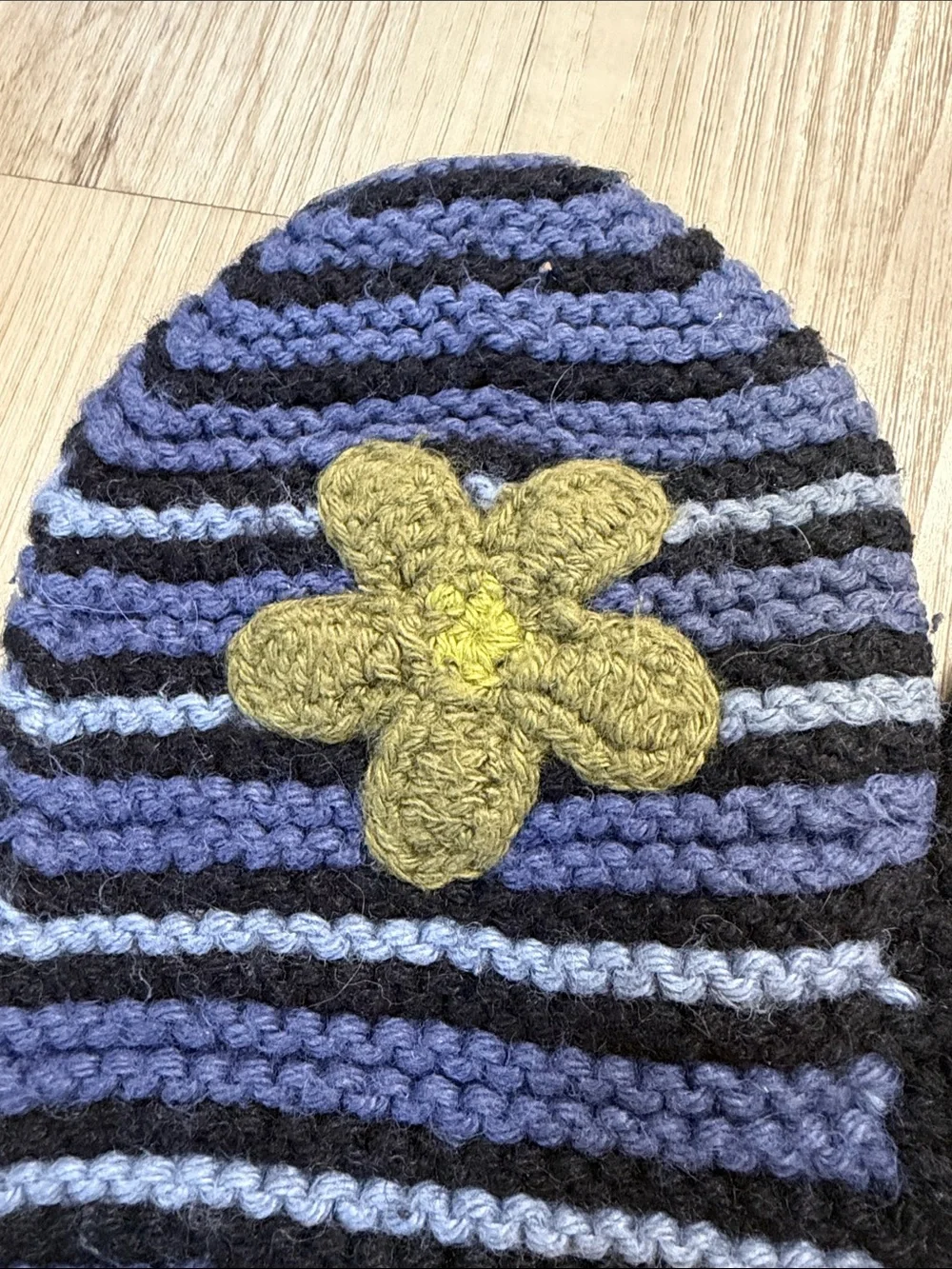Little Journey Chicago Alpaca Blend Hat & Mittens Set Handmade Peru Floral Knit